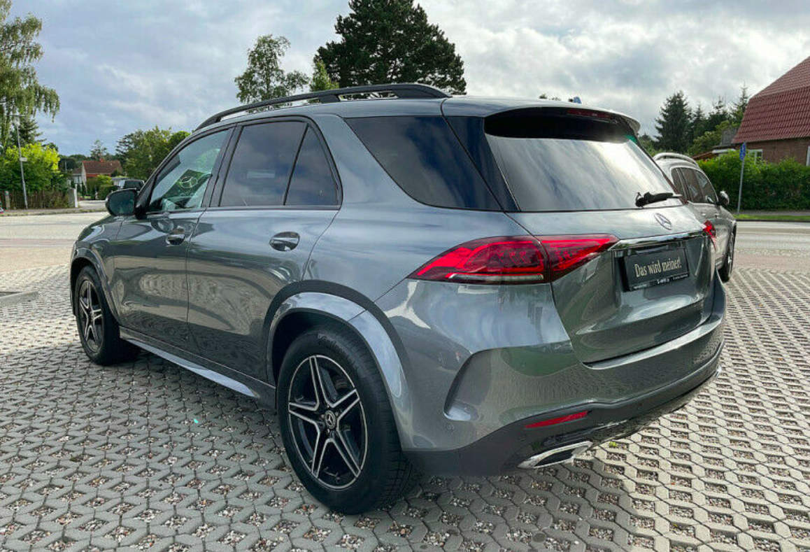 Mercedes GLE 350 d 4matic AMG | předváděcí auto | skladem | super výbava | skvělá cena | nákup online | šedá metalíza | autoibuy.comSnímek obrazovky 2021-10-20 v 18.36.06